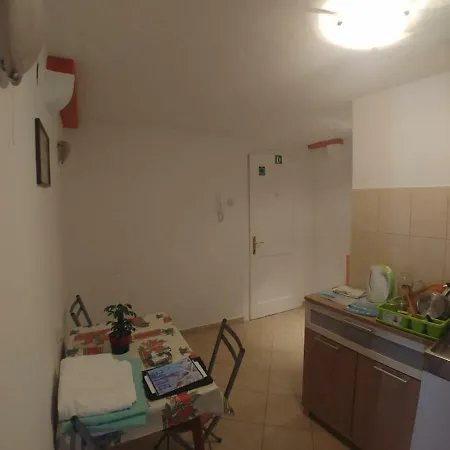 Petra Studio Apartmnet Split